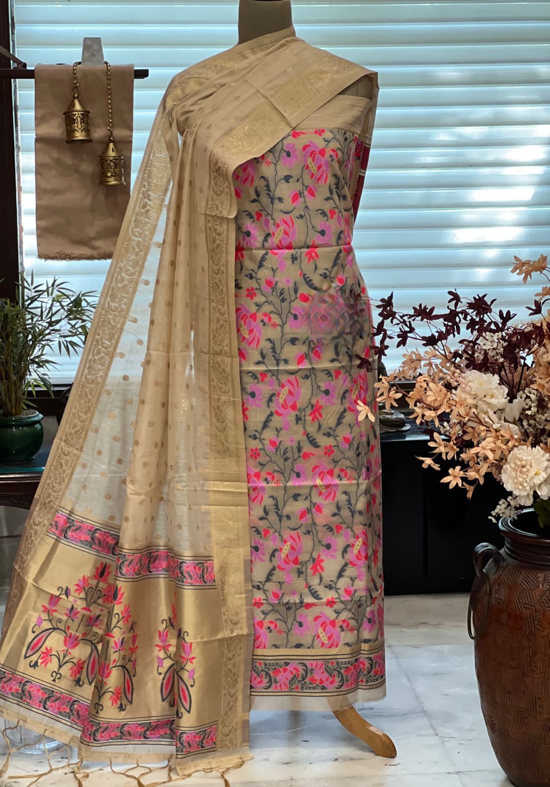 Casual Dhakai Jamdani Cotton Silk Unstitched Suit at Rs 890/piece in Kolkata
